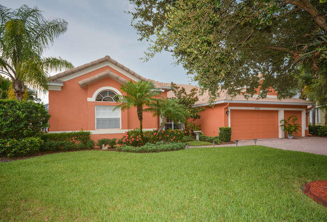 8395 SW Snapdragon Ct, Stuart, FL 34997 photo 1