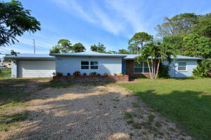3423 SE Jefferson St, Stuart, FL 34997 photo 1