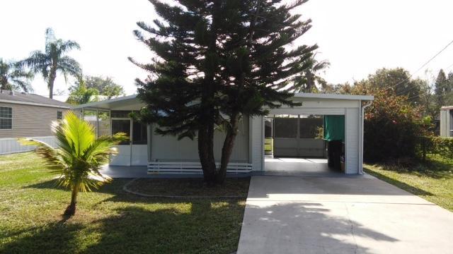 1734 SW College St, Stuart, FL 34997 photo 1
