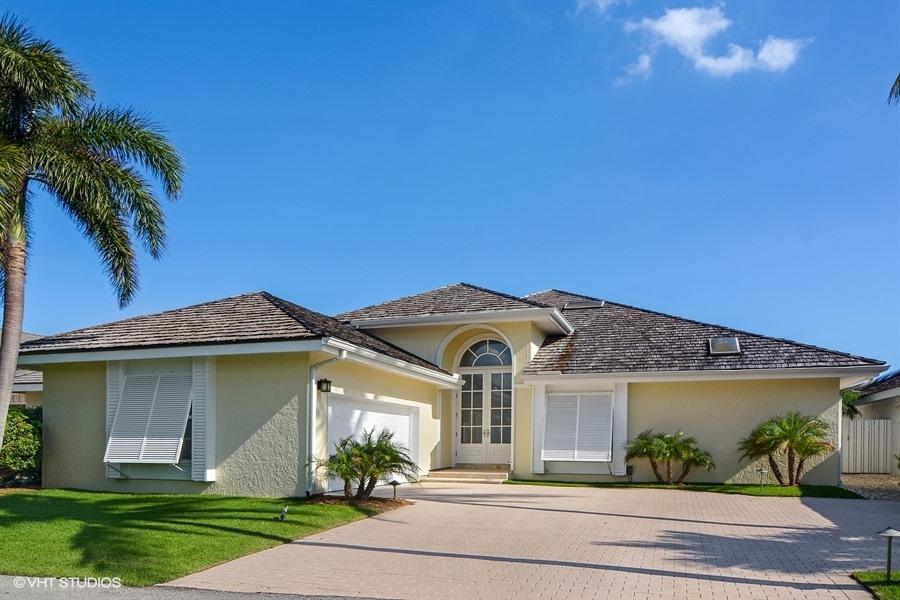 6931 SE Harbor Cir, Stuart, FL 34996 photo 1