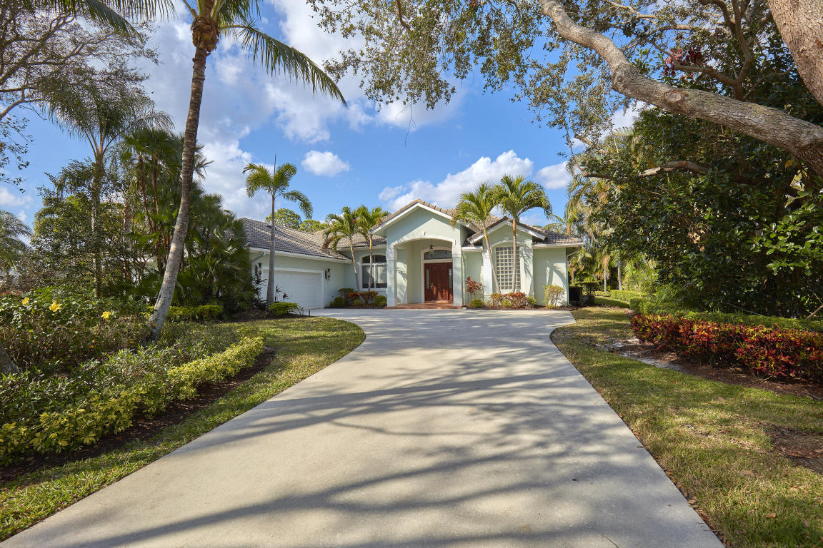 5877 River Isle Rd, Jupiter, FL 33458 photo 1