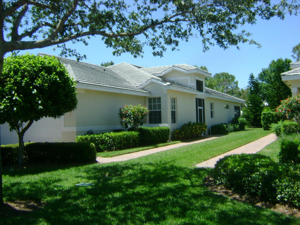 1481 SE Tidewater Pl, Stuart, FL 34997 photo 1