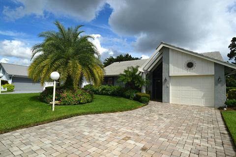 5163 SE Miles Grant Ter, Stuart, FL 34997 photo 1