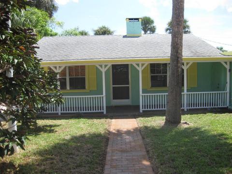 1227 SE Parakeet Ln, Stuart, FL 34994 photo 1