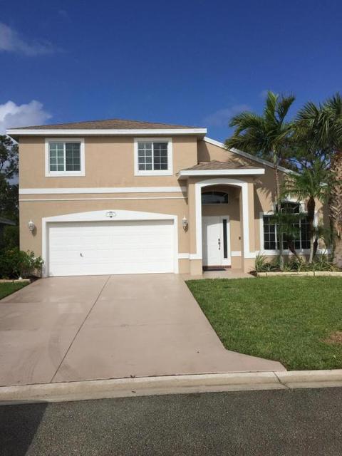 4669 SE Winter Haven Ct, Stuart, FL 34997 photo 1