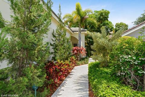 3940 Shearwater Dr, Jupiter, FL 33477 photo 1