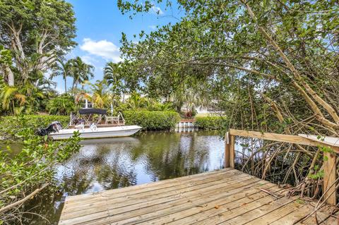 1105 Mohawk St, Jupiter, FL 33458 photo 1