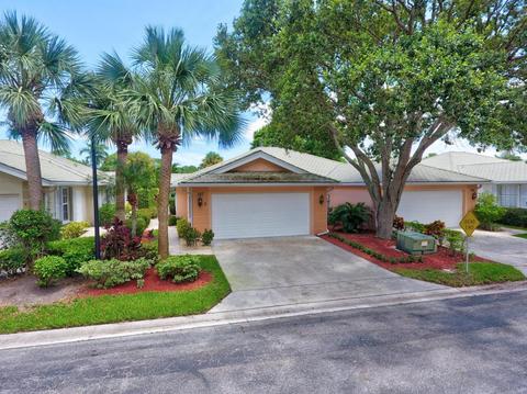 227 Brier Cir, Jupiter, FL 33458 photo 1