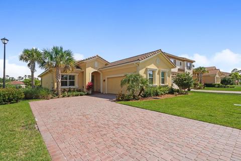 7953 SW Marin Dr, Stuart, FL 34997 photo 1