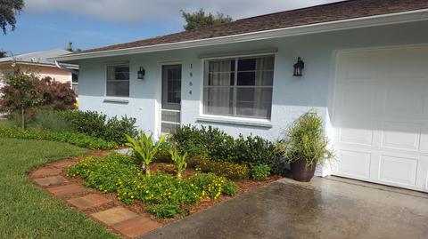 1964 SE Lafayette St, Stuart, FL 34997 photo 1