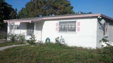 1590 NW 1st Ct #1, Boynton Beach, FL 33435