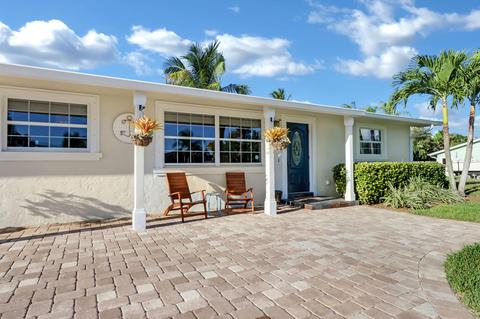 5665 SE Matousek St, Stuart, FL 34997 photo 1