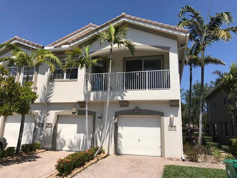 3019 Laurel Ridge Cir, Riviera Beach, FL 33404 - Movoto.com