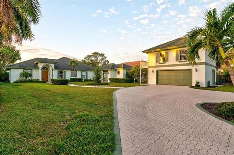 901 NW Sunset Ter, Stuart, FL 34994 photo 1