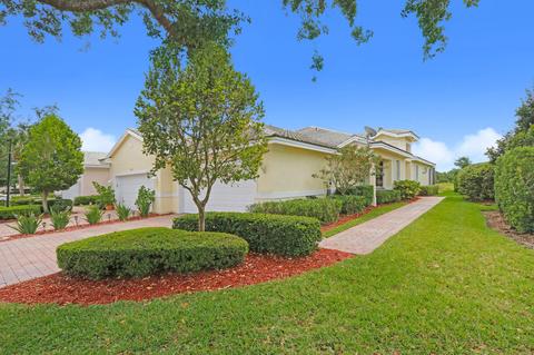 1552 SE Tidewater Pl, Stuart, FL 34997 photo 1