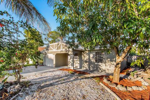 5903 SE Mitzi Ln, Stuart, FL 34997 photo 1
