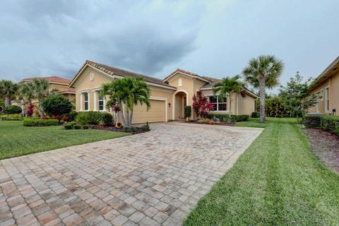 7952 SW Marin Dr, Stuart, FL 34997 photo 1