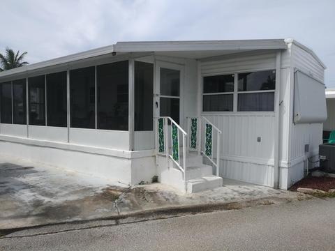 8 E Cedar Dr #E, Briny Breezes, FL 33435 photo 1