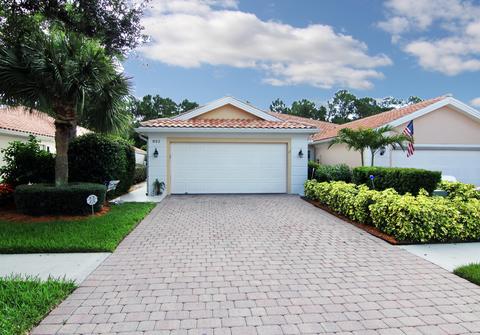 852 SW Tamarrow Pl, Stuart, FL 34997 photo 1