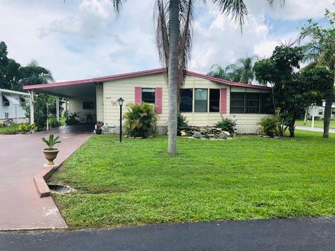 2635 SW Thunderbird Trl, Stuart, FL 34997 photo 1