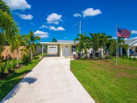 4475 SE Beckett Ave, Stuart, FL 34997 photo 1