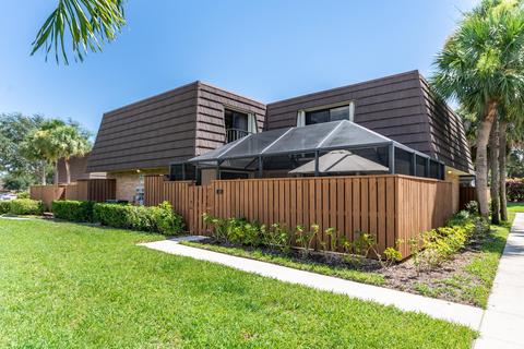 1719 17th Ct, Jupiter, FL 33477 photo 1