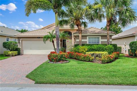 1070 SE Westminster Pl, Stuart, FL 34997 photo 1