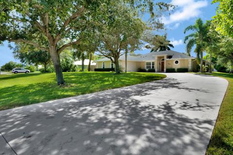 342 SE Ashley Oaks Way, Stuart, FL 34997 photo 1