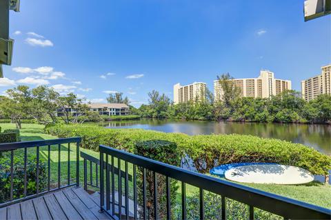 2005 Fairway Dr, Jupiter, FL 33477 photo 1