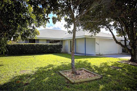 5122 SE Nassau Ter, Stuart, FL 34997 photo 1
