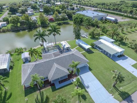 1070 Chobee Loop, Okeechobee, FL 34974 photo 1