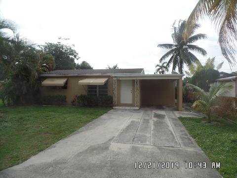 2018 Whitney Rd N, West Palm Beach, FL 33409