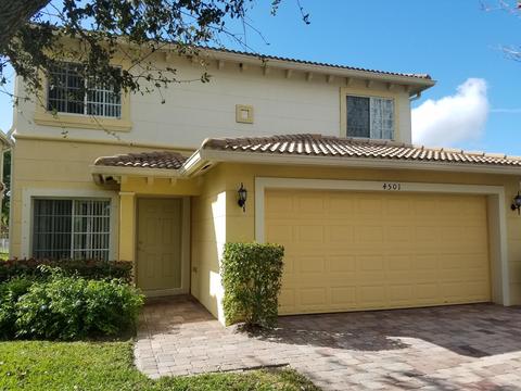 4501 SE Graham Dr, Stuart, FL 34997 photo 1