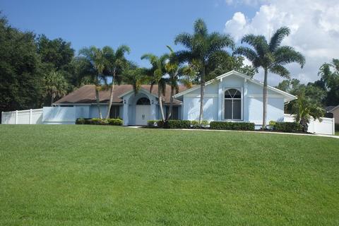 1784 SW Gregor Way, Stuart, FL 34997 photo 1