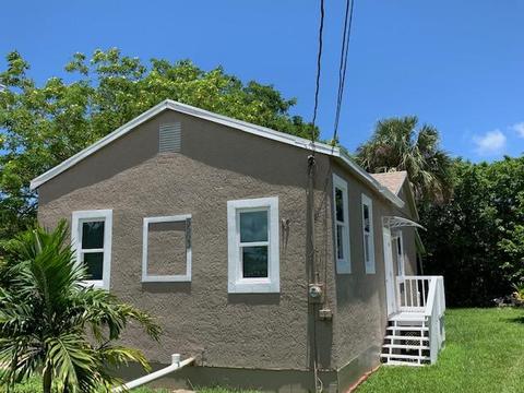 5503 SE 47th Ave, Stuart, FL 34997 photo 1