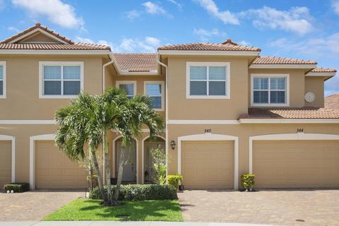 540 SW Glen Crest Way, Stuart, FL 34997 photo 1