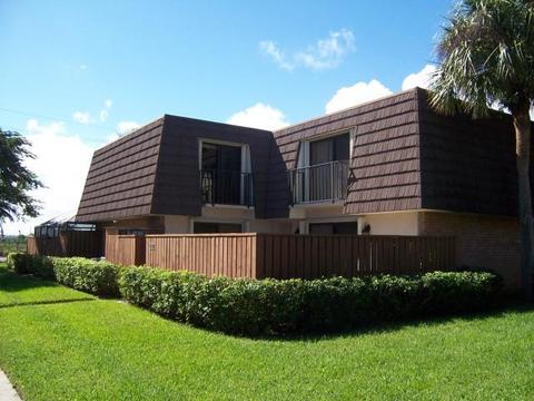 1926 19th Ct, Jupiter, FL 33477 photo 1