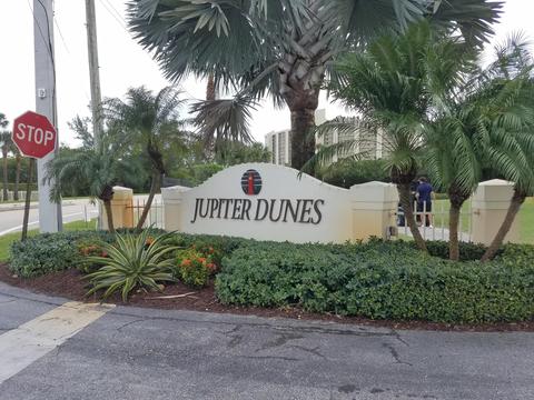 2309 Fairway Dr S, Jupiter, FL 33477 photo 1