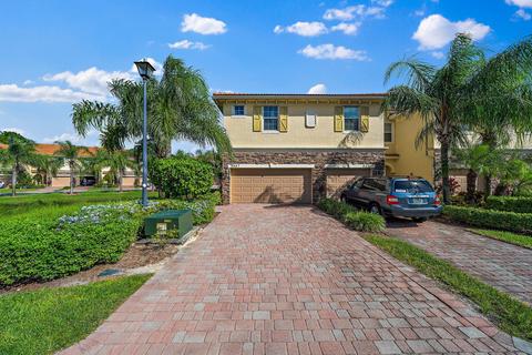 9447 SW Merlin Ct, Stuart, FL 34997 photo 1