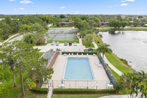 5643 SE Windsong Ln, Stuart, FL 34997 photo 1