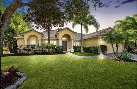 2184 SW Panther Trce, Stuart, FL 34997 photo 1