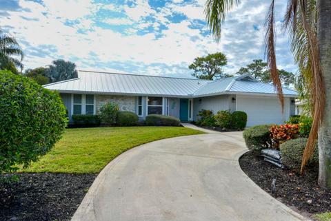 2942 SE Fairway W, Stuart, FL 34997 photo 1