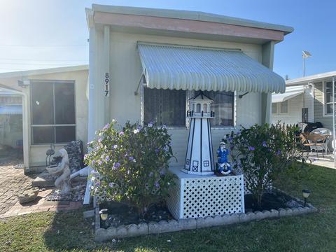 8917 Cypress St, Boynton Beach, FL 33436 photo 1