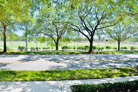 4170 Stadium Dr, Jupiter, FL 33458 photo 1