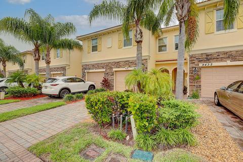 9436 SW Merlin Ct, Stuart, FL 34997 photo 1