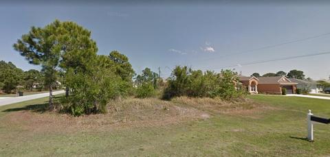 4602 SW Fallkirk St, Port Saint Lucie, FL 34953