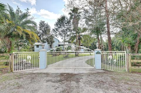 9226 Mockingbird Trl, Jupiter, FL 33478 photo 1