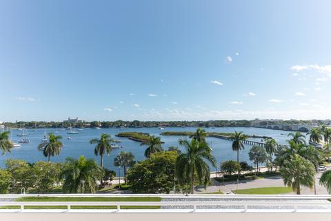 529 S Flagler Dr #TH2H, West Palm Beach, FL 33401