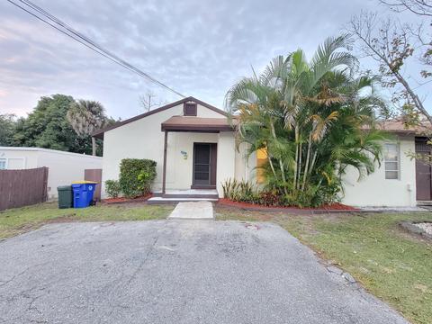 4607 SE Binnacle Way #1A, Stuart, FL 34997 photo 1