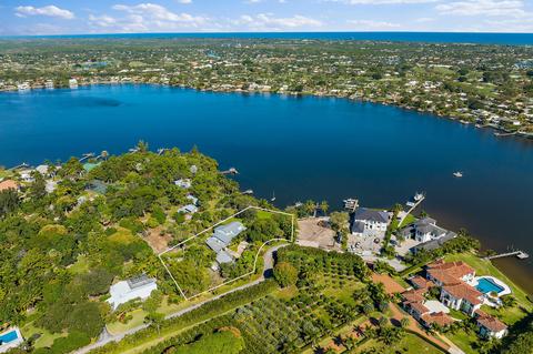 11 Bamboo Ln, Jupiter, FL 33458 photo 1